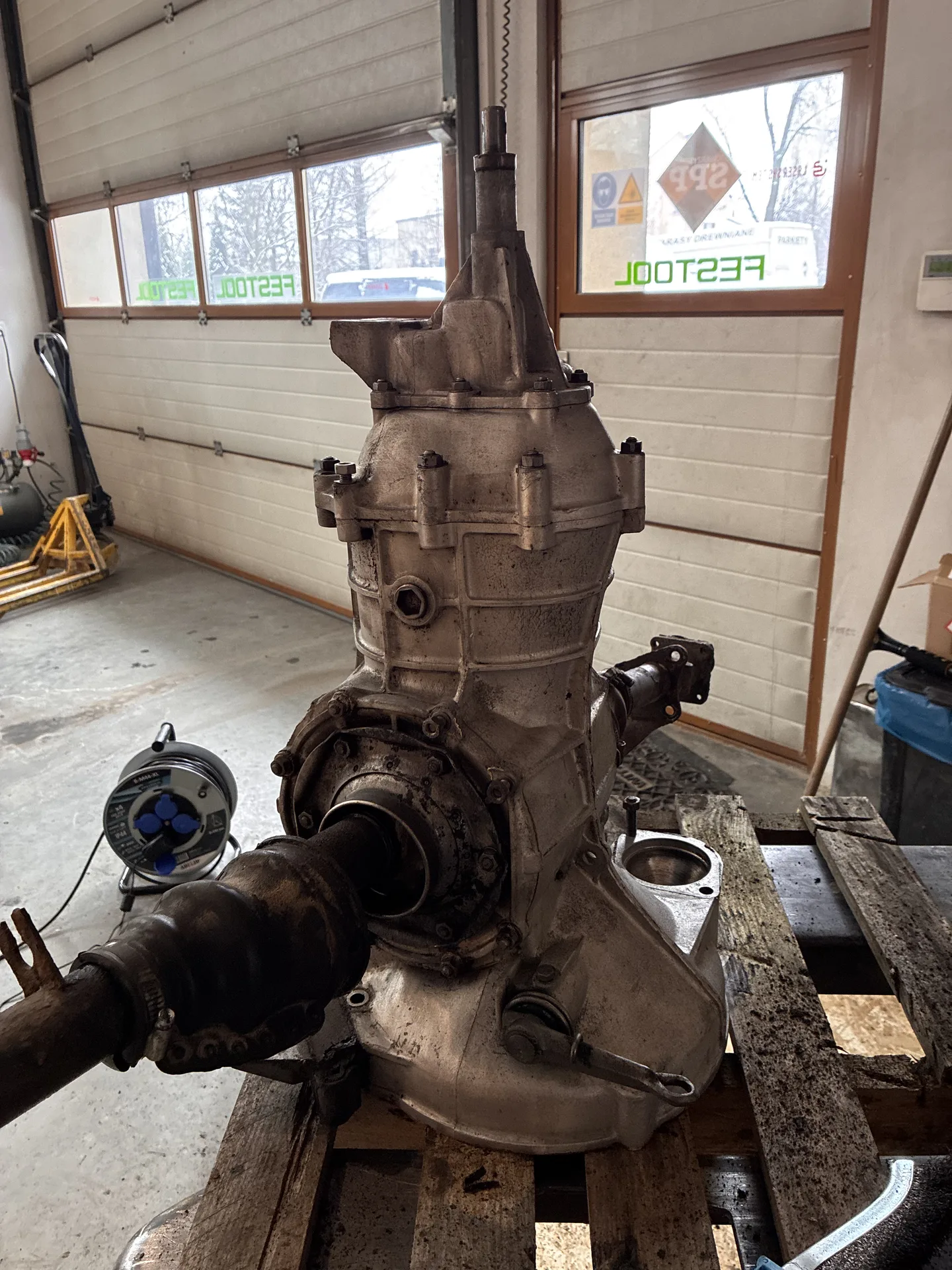 Skrzynia biegów po czyszczeniu laserowym